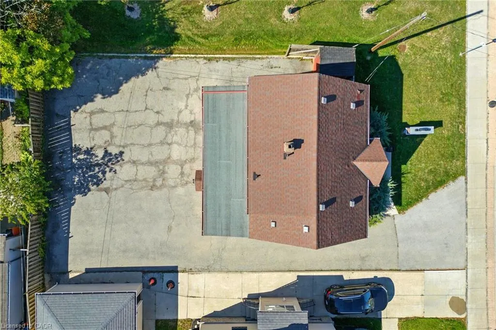 35 King Street W, #Upper