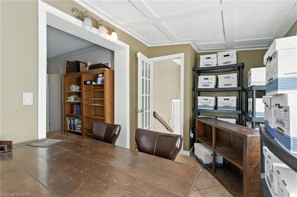 35 King Street W, #Upper