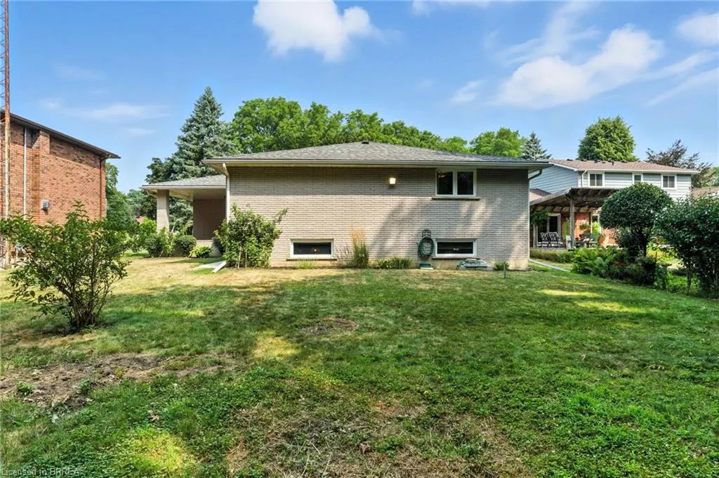 77 Glenwood Drive
