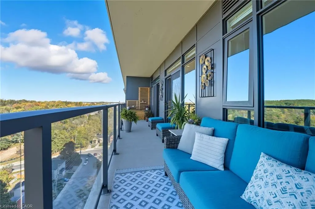 15 Glebe Street, #1410