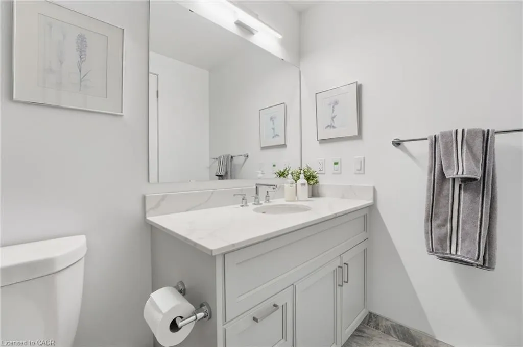 15 Glebe Street, #1410