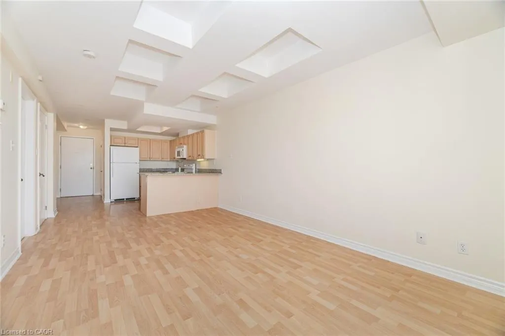 135 James Street S, #1605