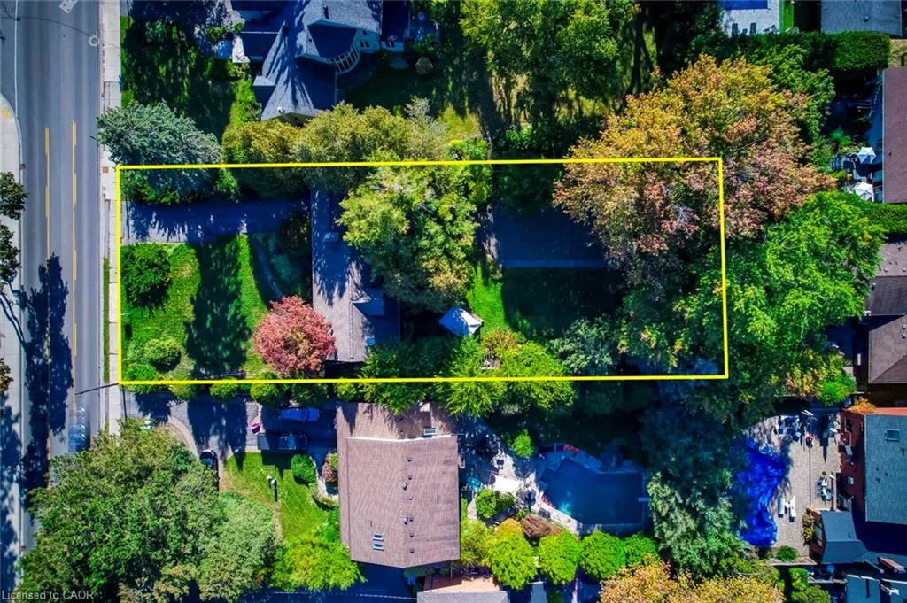 4447 Lakeshore Road