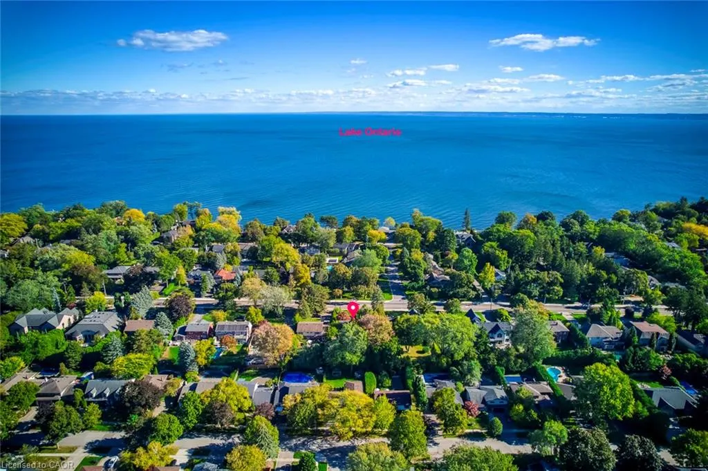4447 Lakeshore Road
