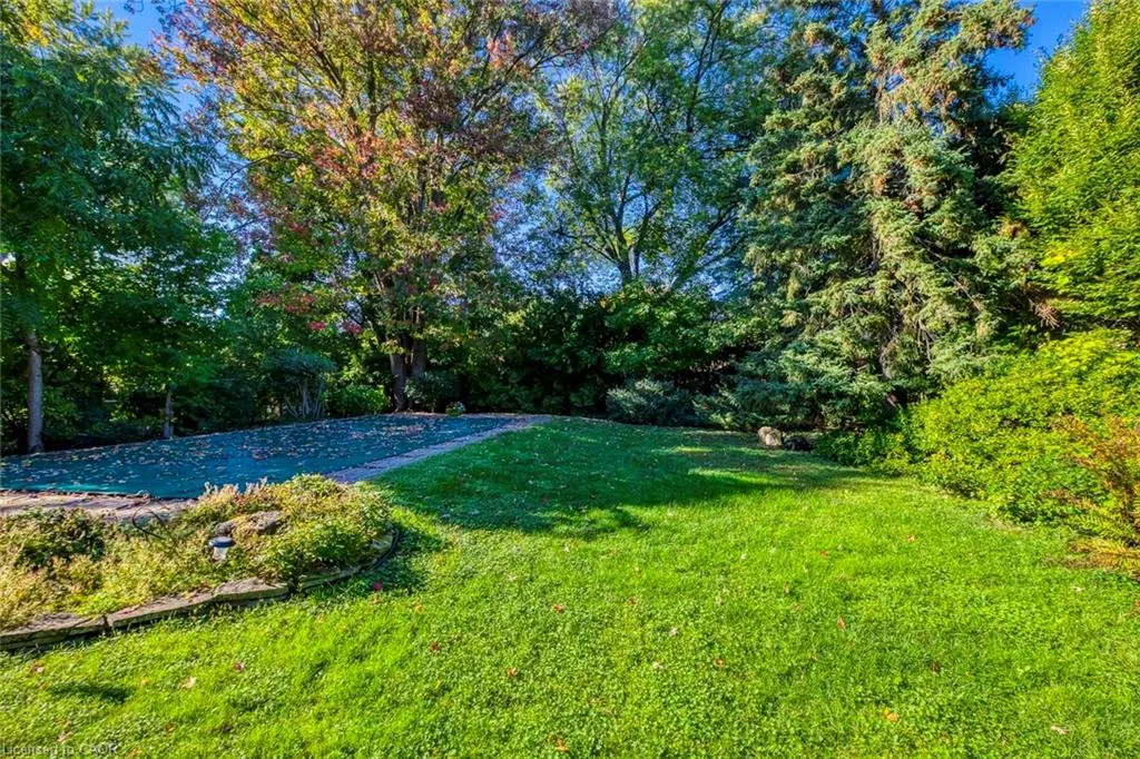 4447 Lakeshore Road