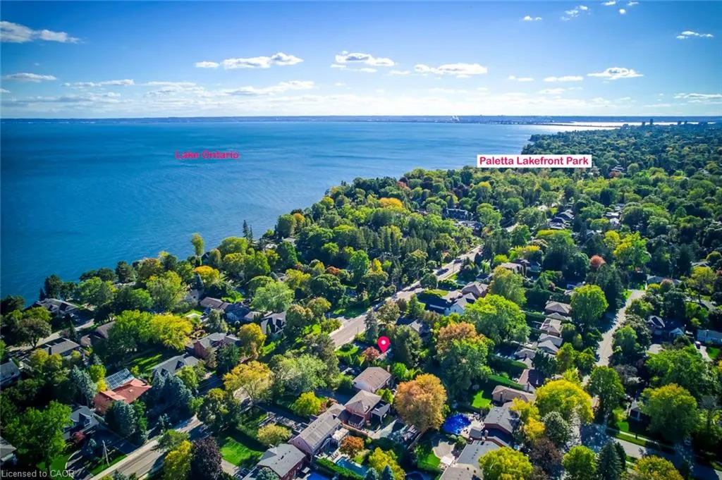 4447 Lakeshore Road