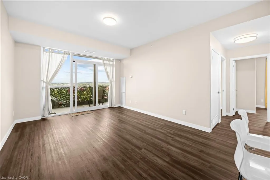 2081 Fairview Street, #1008