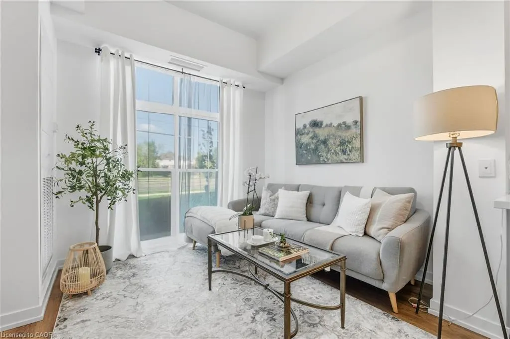 450 Dundas Street E, #102