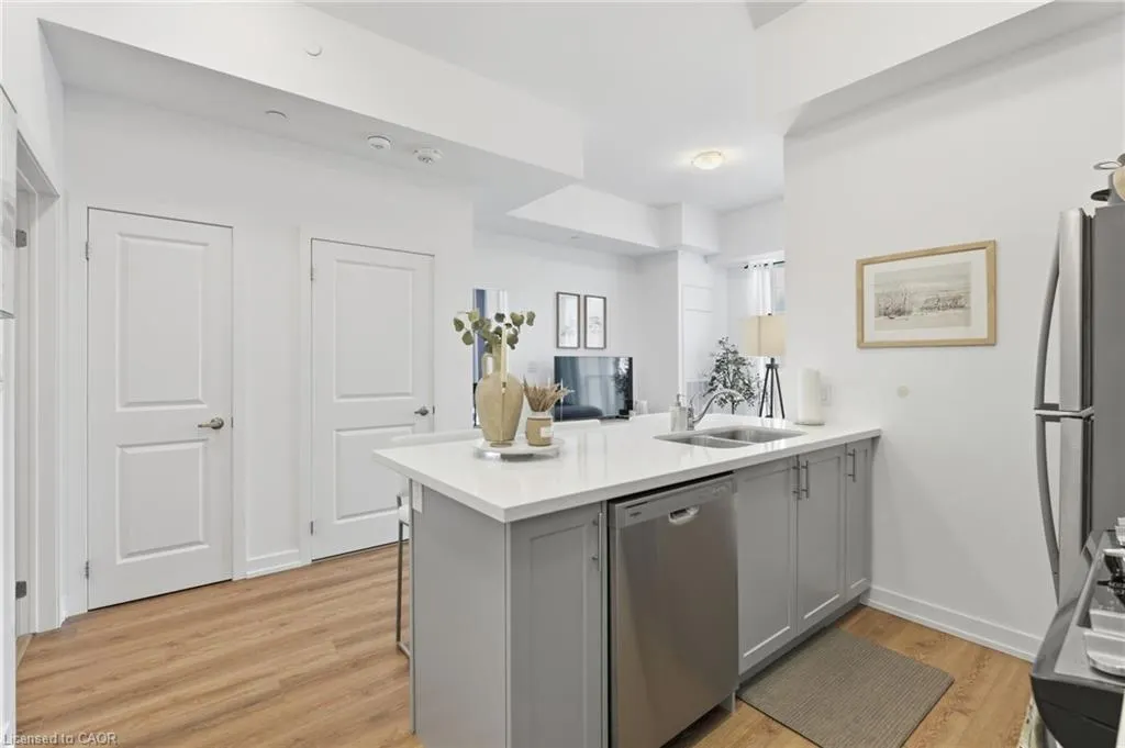 450 Dundas Street E, #102