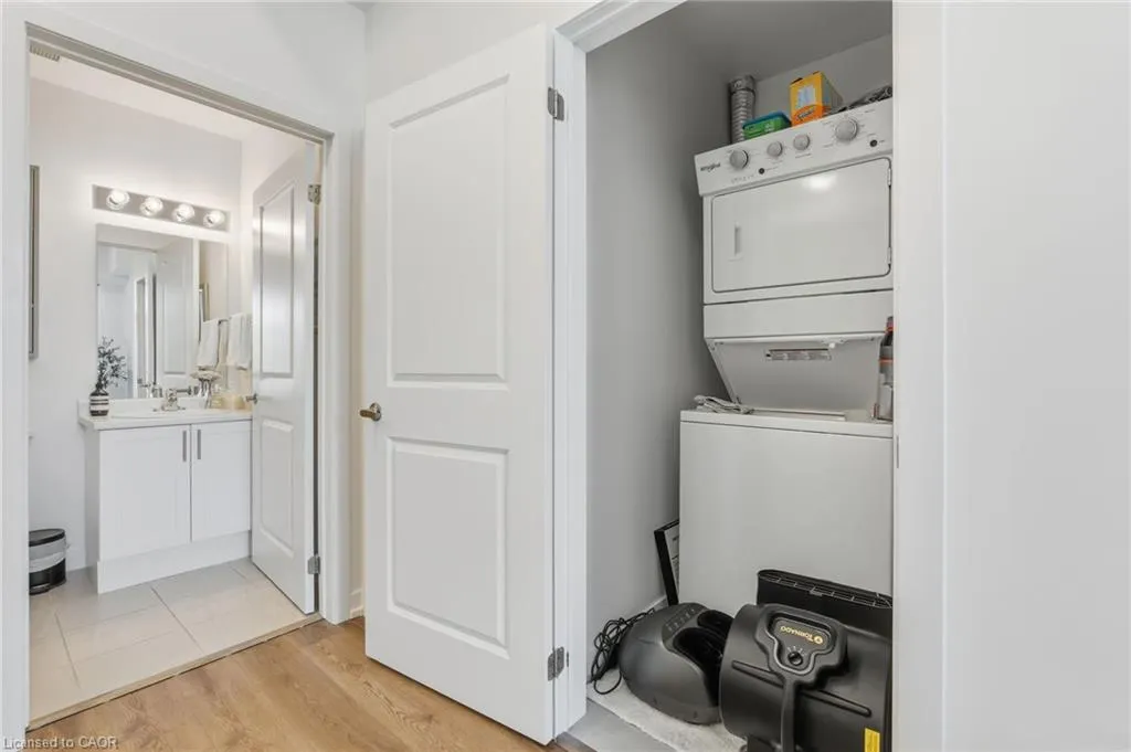 450 Dundas Street E, #102