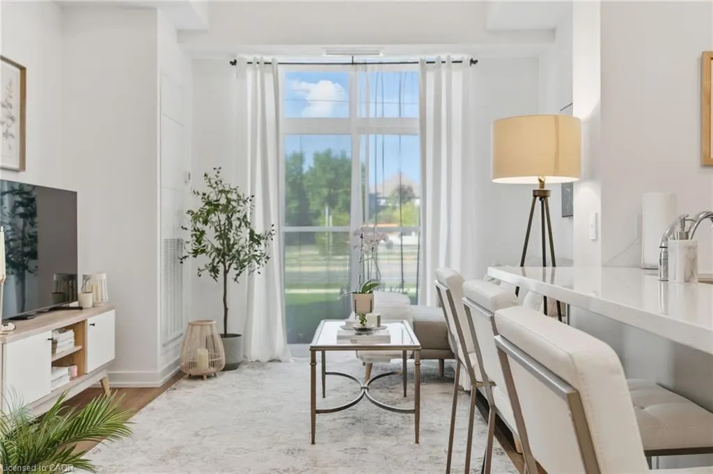 450 Dundas Street E, #102