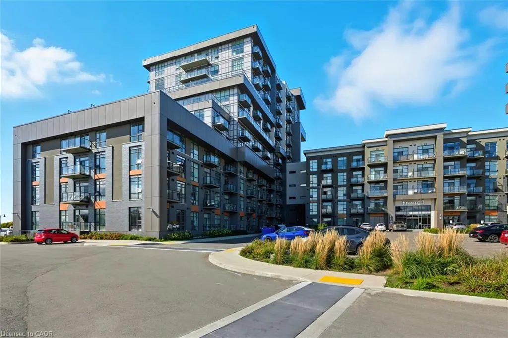 450 Dundas Street E, #102