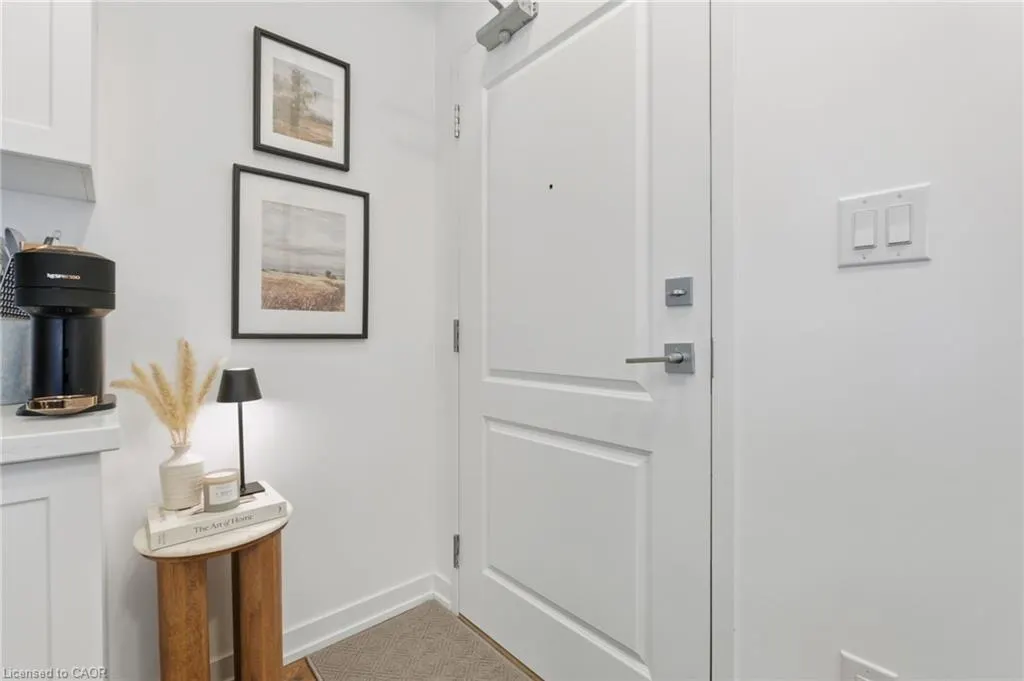 450 Dundas Street E, #102