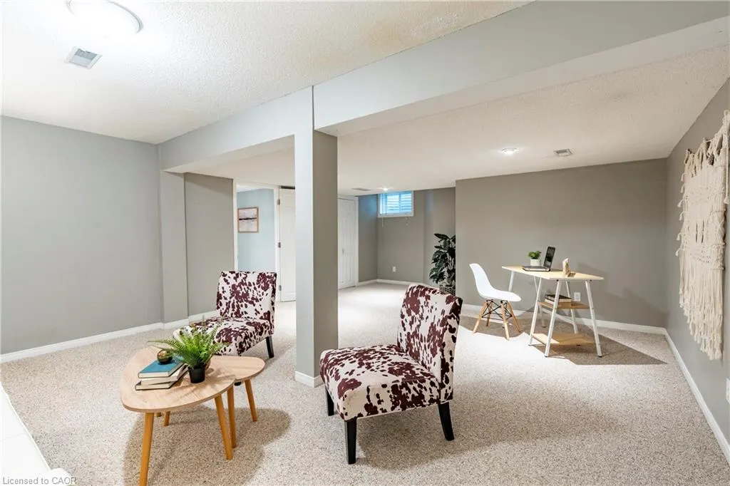 229 Baker Street, #17