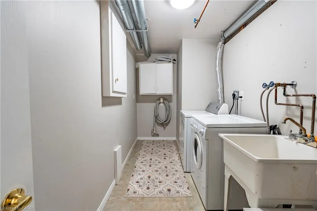 229 Baker Street, #17