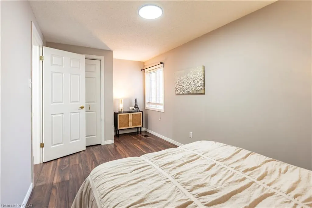 229 Baker Street, #17
