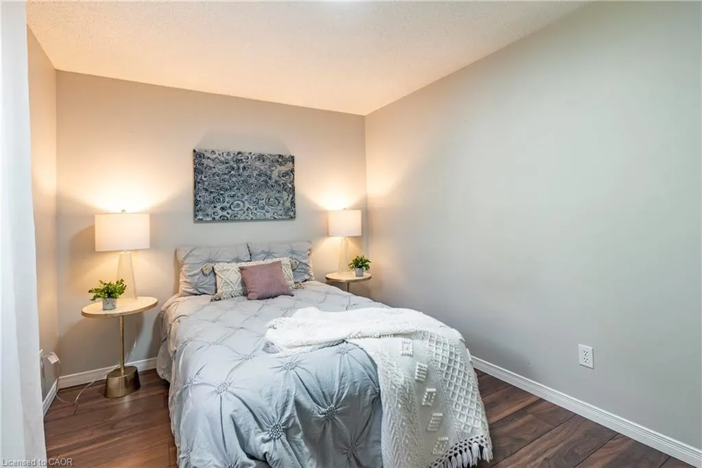 229 Baker Street, #17