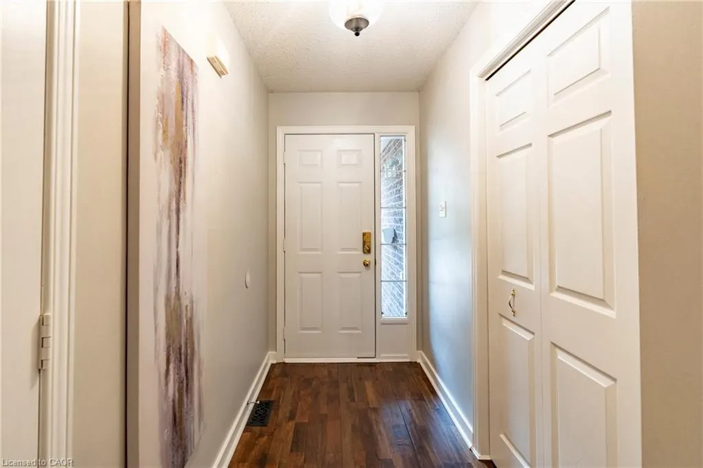 229 Baker Street, #17
