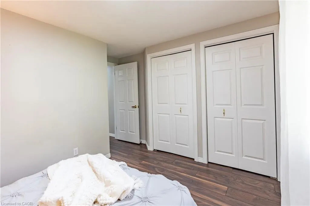 229 Baker Street, #17