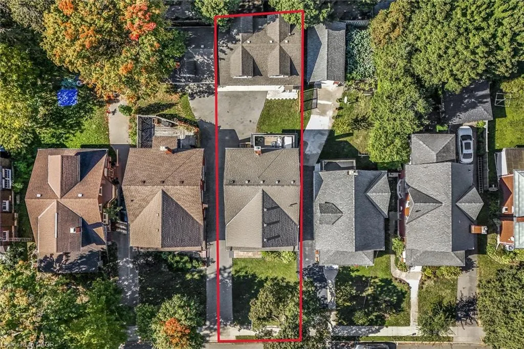 60 Heins Avenue
