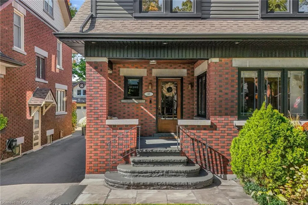 60 Heins Avenue