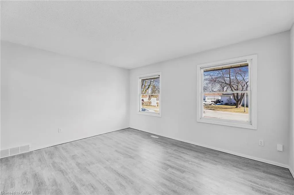 17 Maplestone Avenue