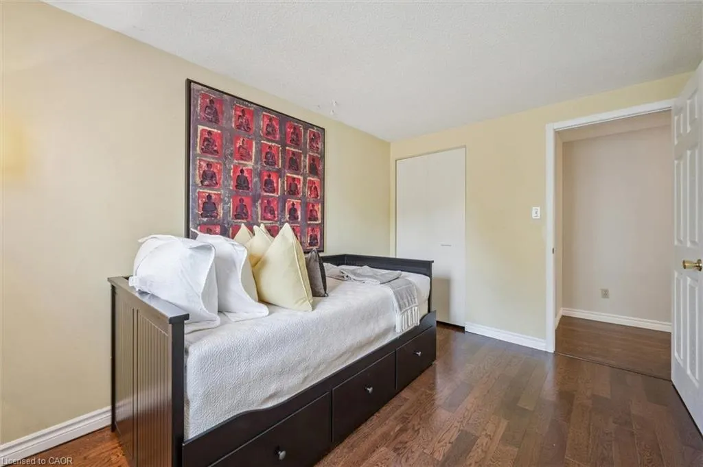 116 Erinbrook Drive