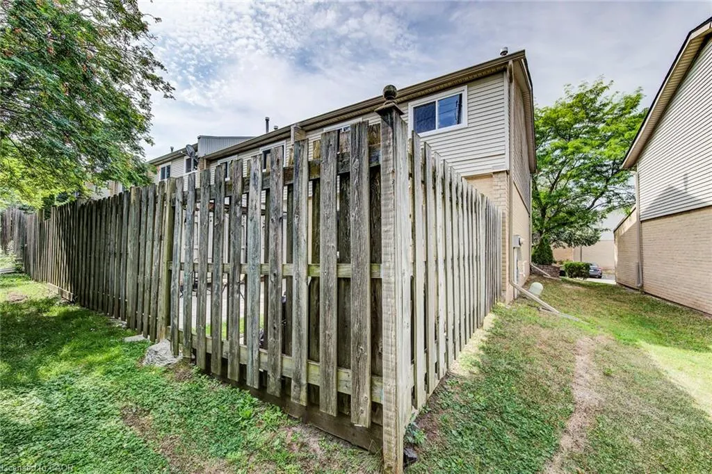 29 Paulander Drive, #23