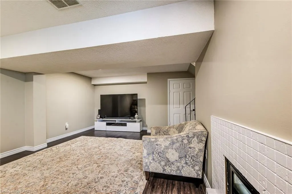 29 Paulander Drive, #23