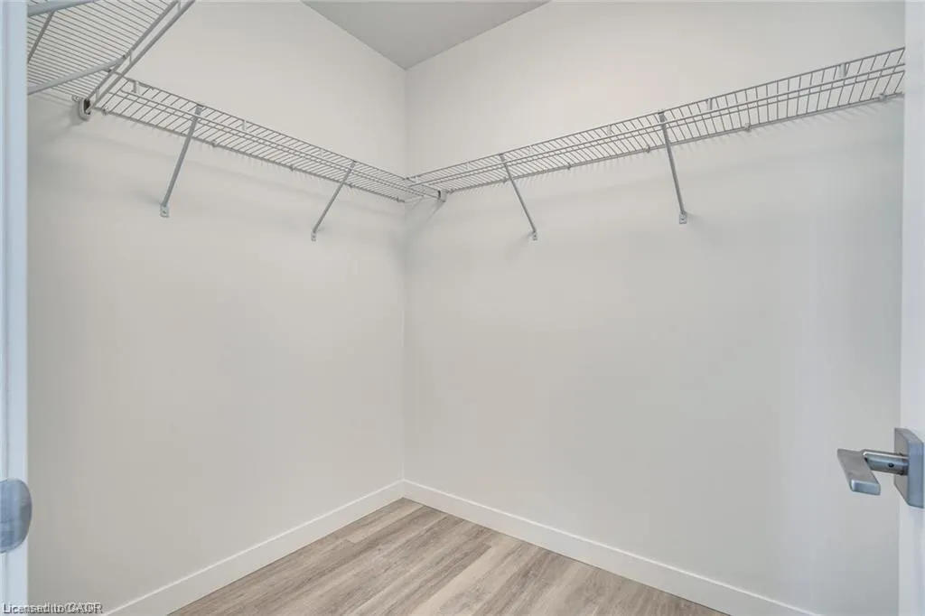 479 Charlton Avenue E, #603