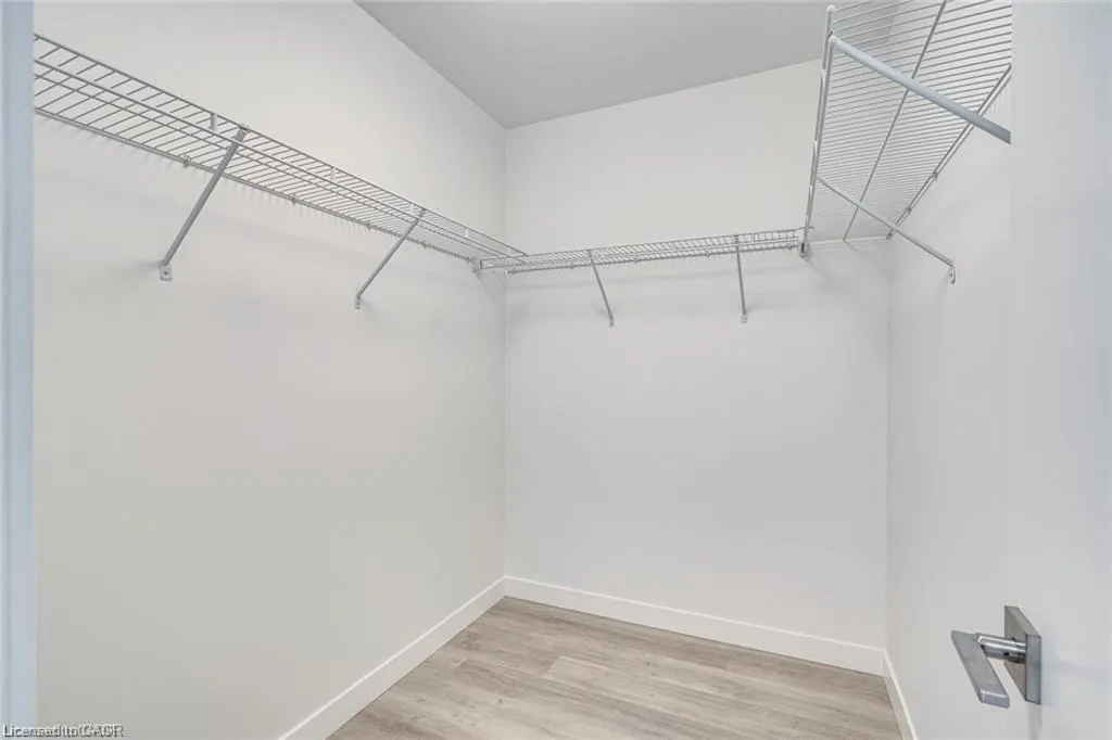 479 Charlton Avenue E, #603