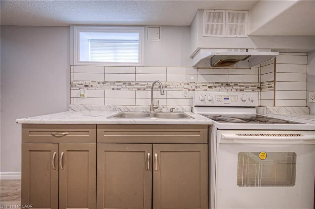 169 Bruce Street, #Basement