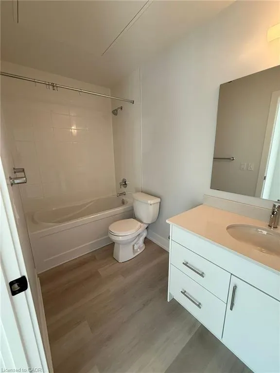 1100 Lackner Place, #118