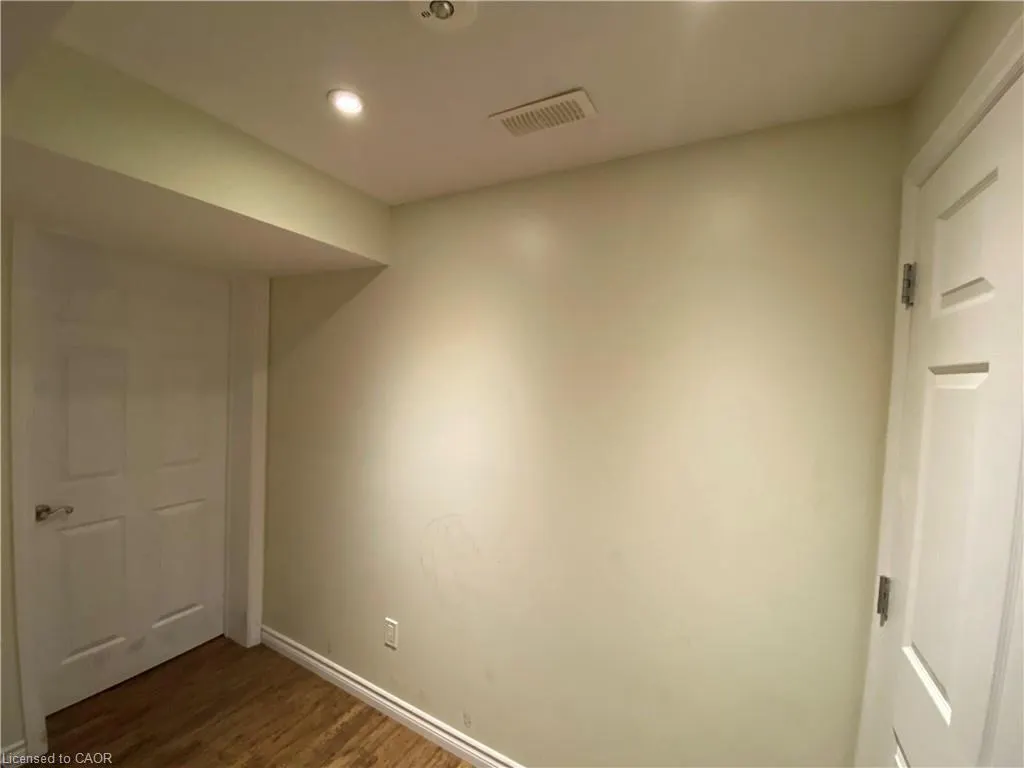 30 Reistview Street