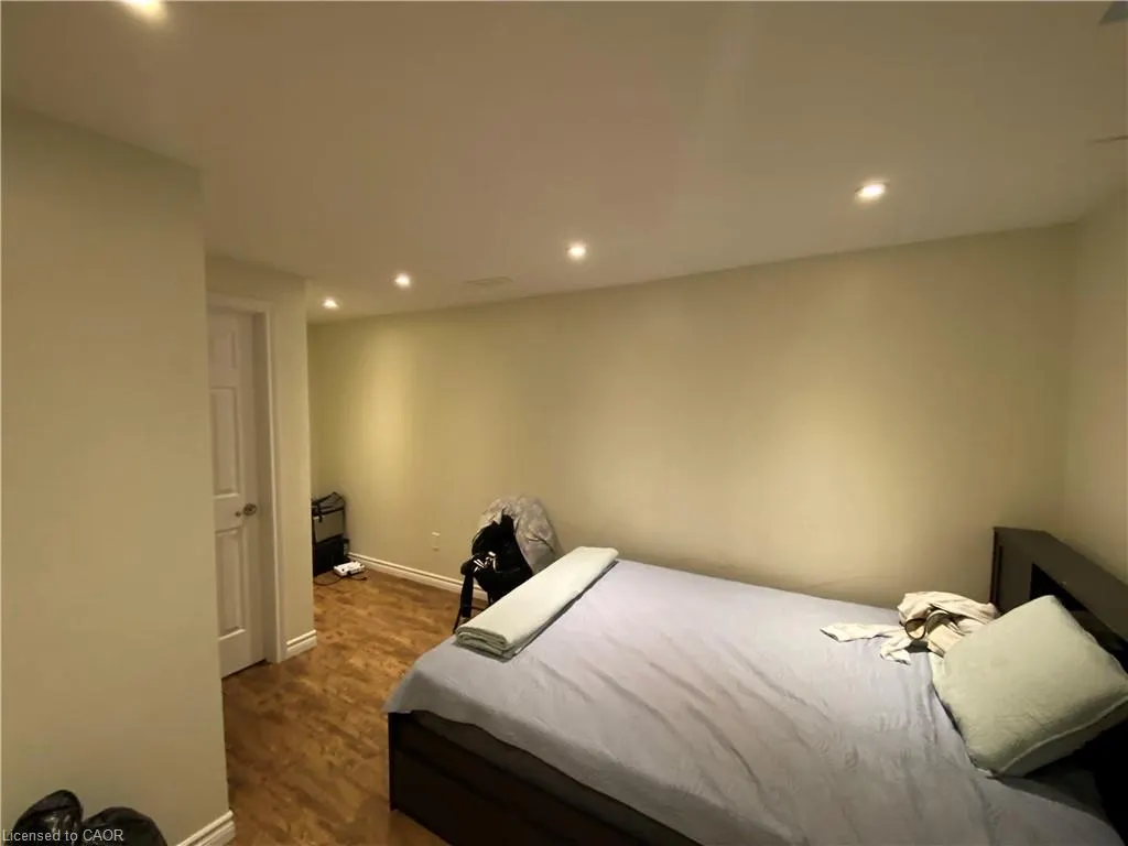 30 Reistview Street