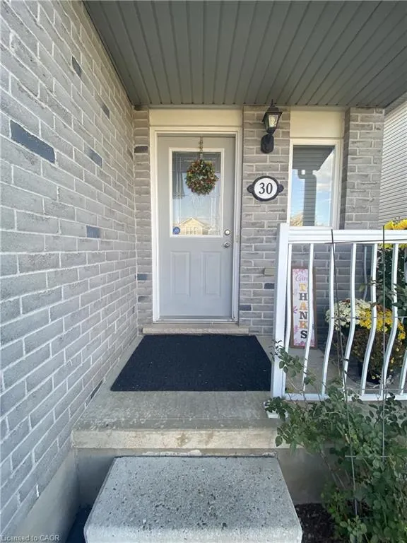 30 Reistview Street