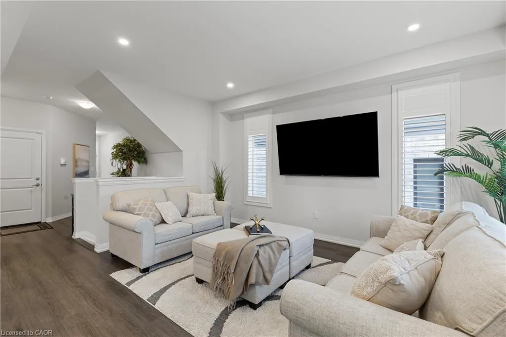 4552 Portage Road, #96