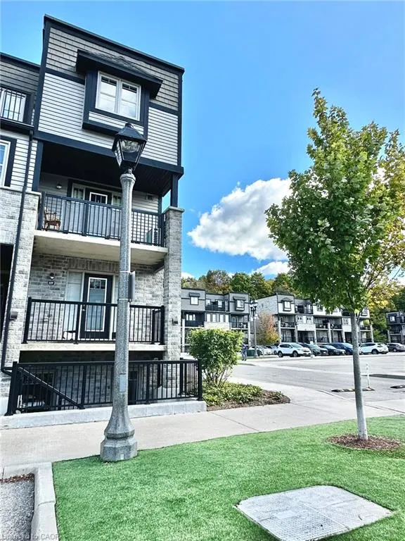 1989 Ottawa Street S, #22f