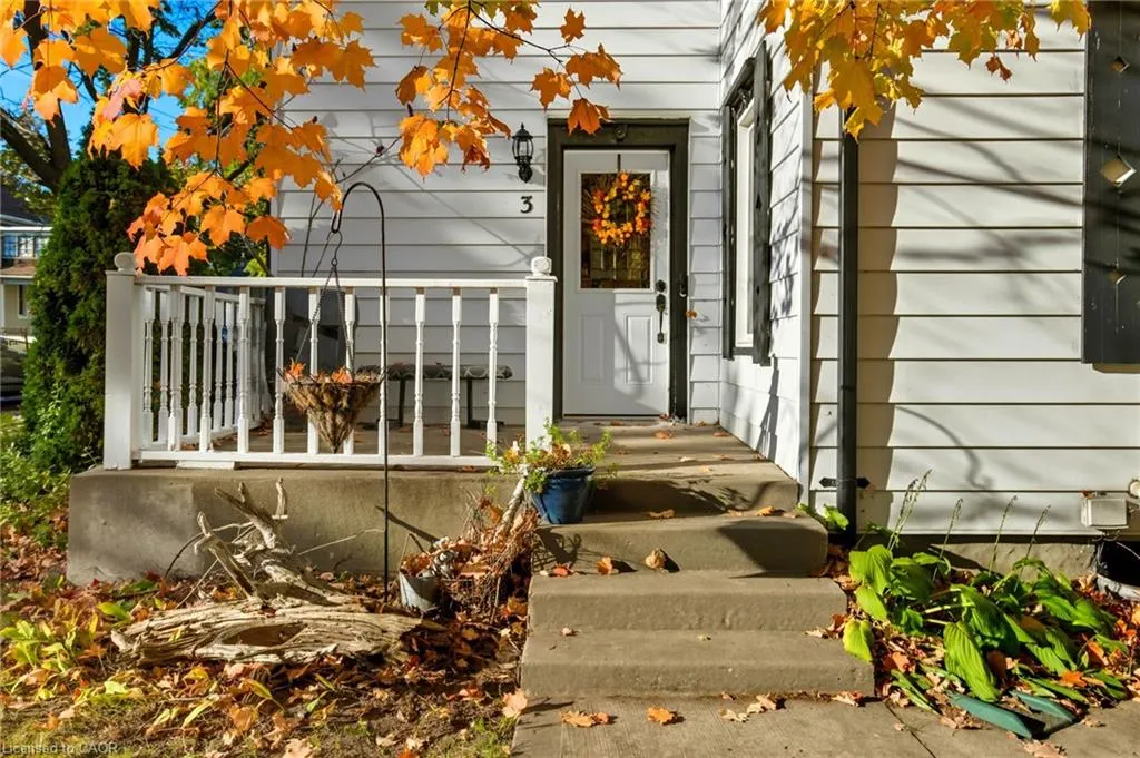 3 Shaw Avenue E