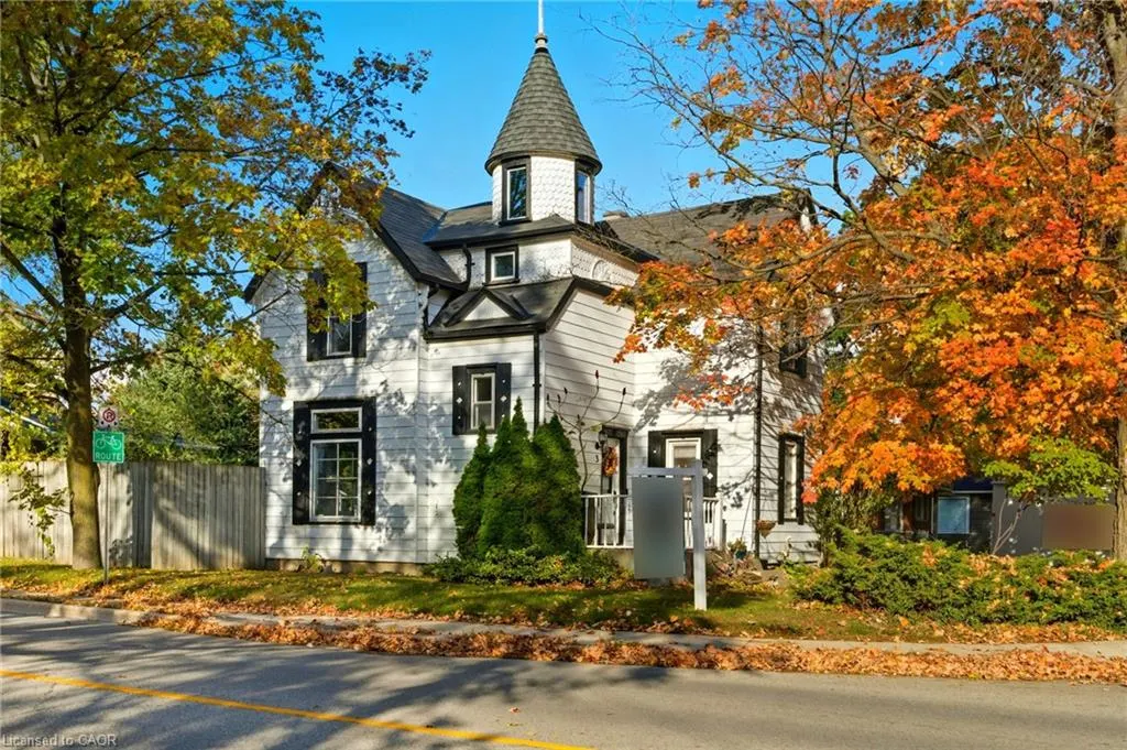 3 Shaw Avenue E