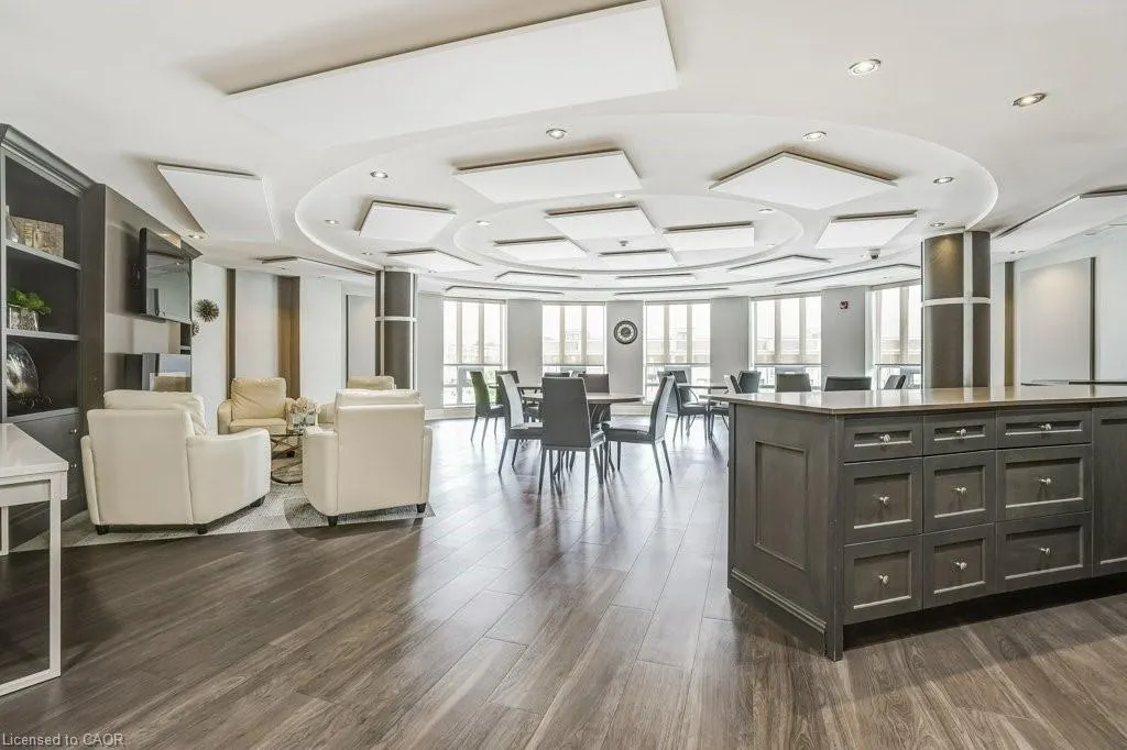 35 Baker Hill Boulevard, #404
