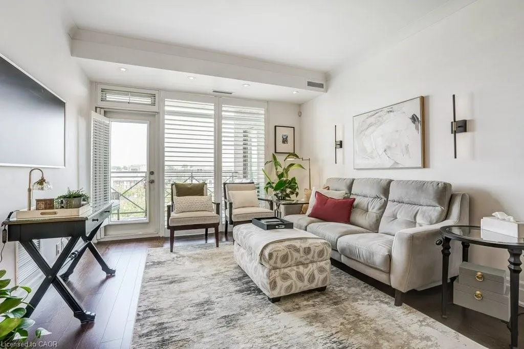 35 Baker Hill Boulevard, #404