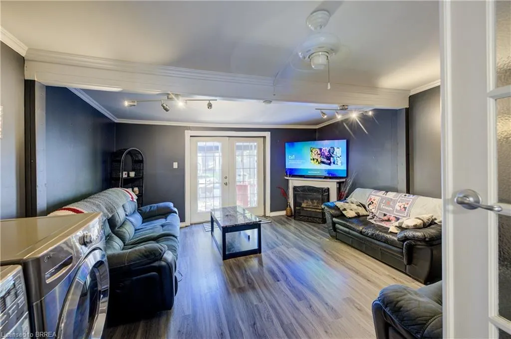 88 Walnut Street