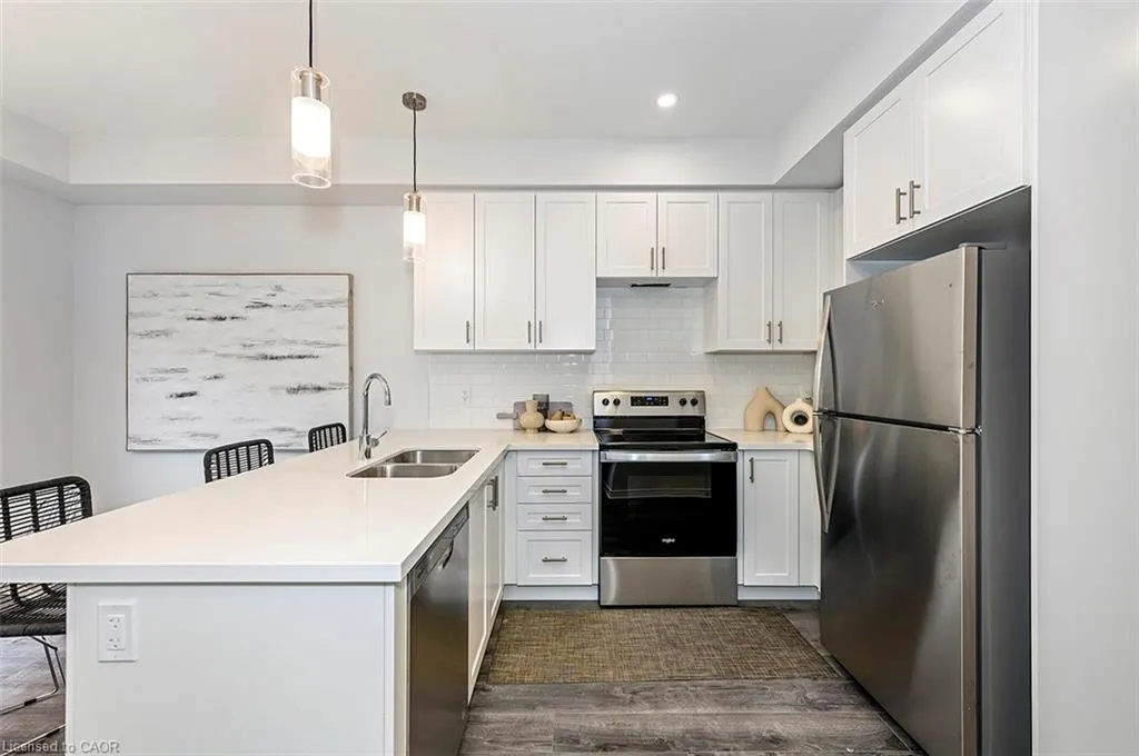 205 Thames Way, #22