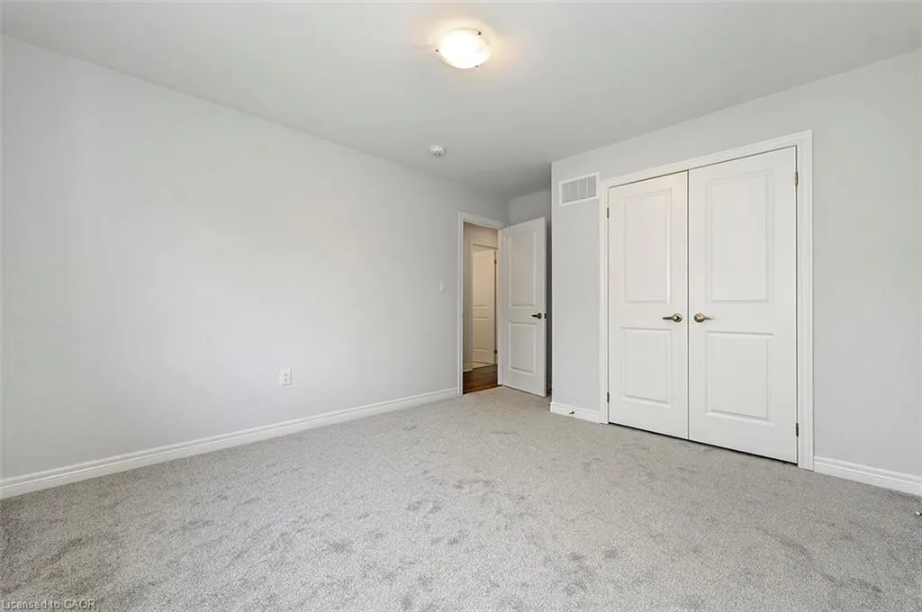 205 Thames Way, #22