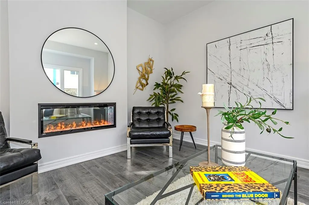 205 Thames Way, #22
