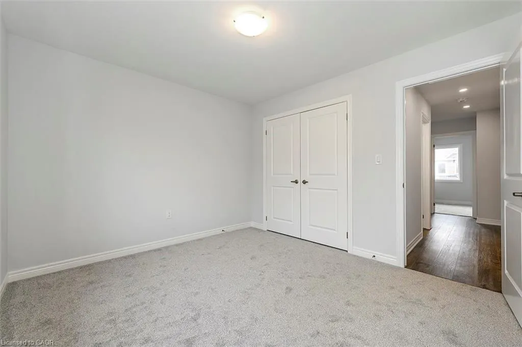 205 Thames Way, #22