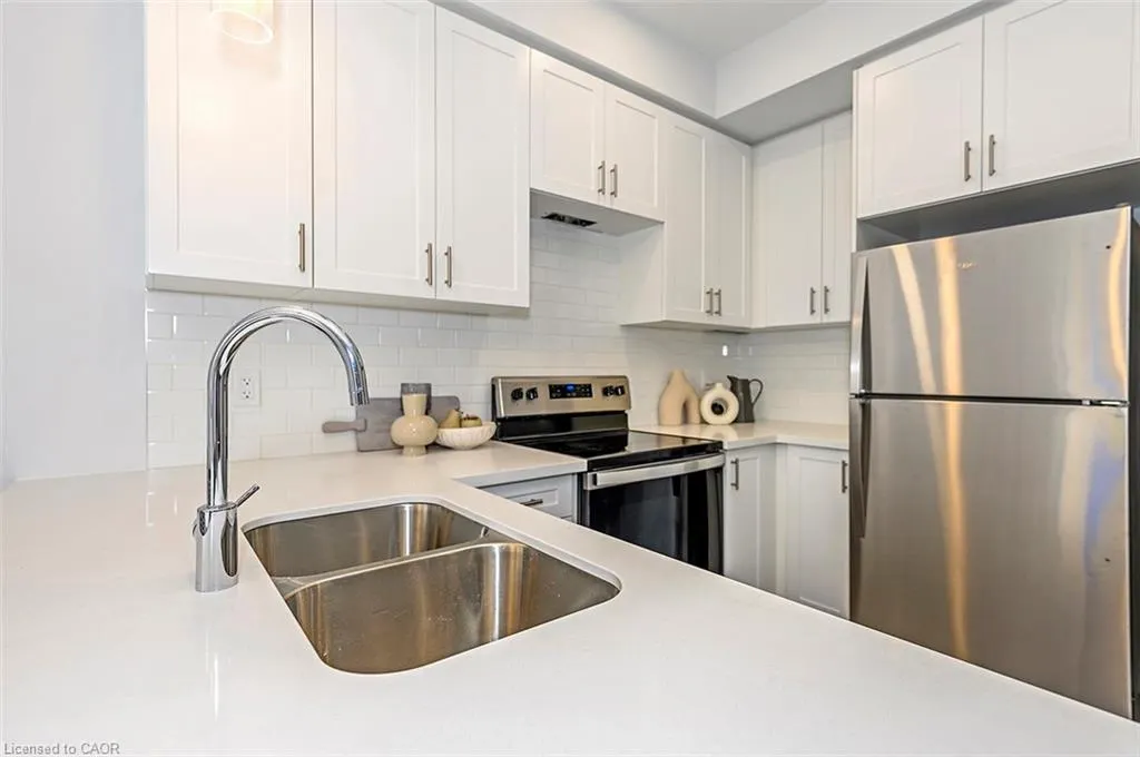 205 Thames Way, #22