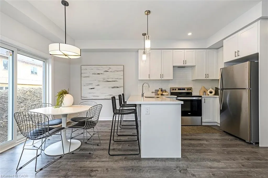 205 Thames Way, #22