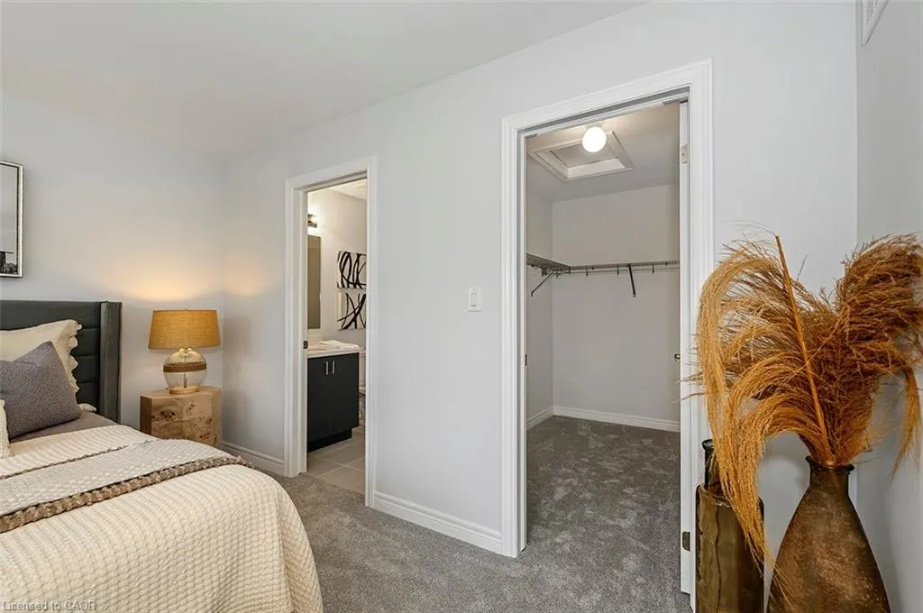 205 Thames Way, #22